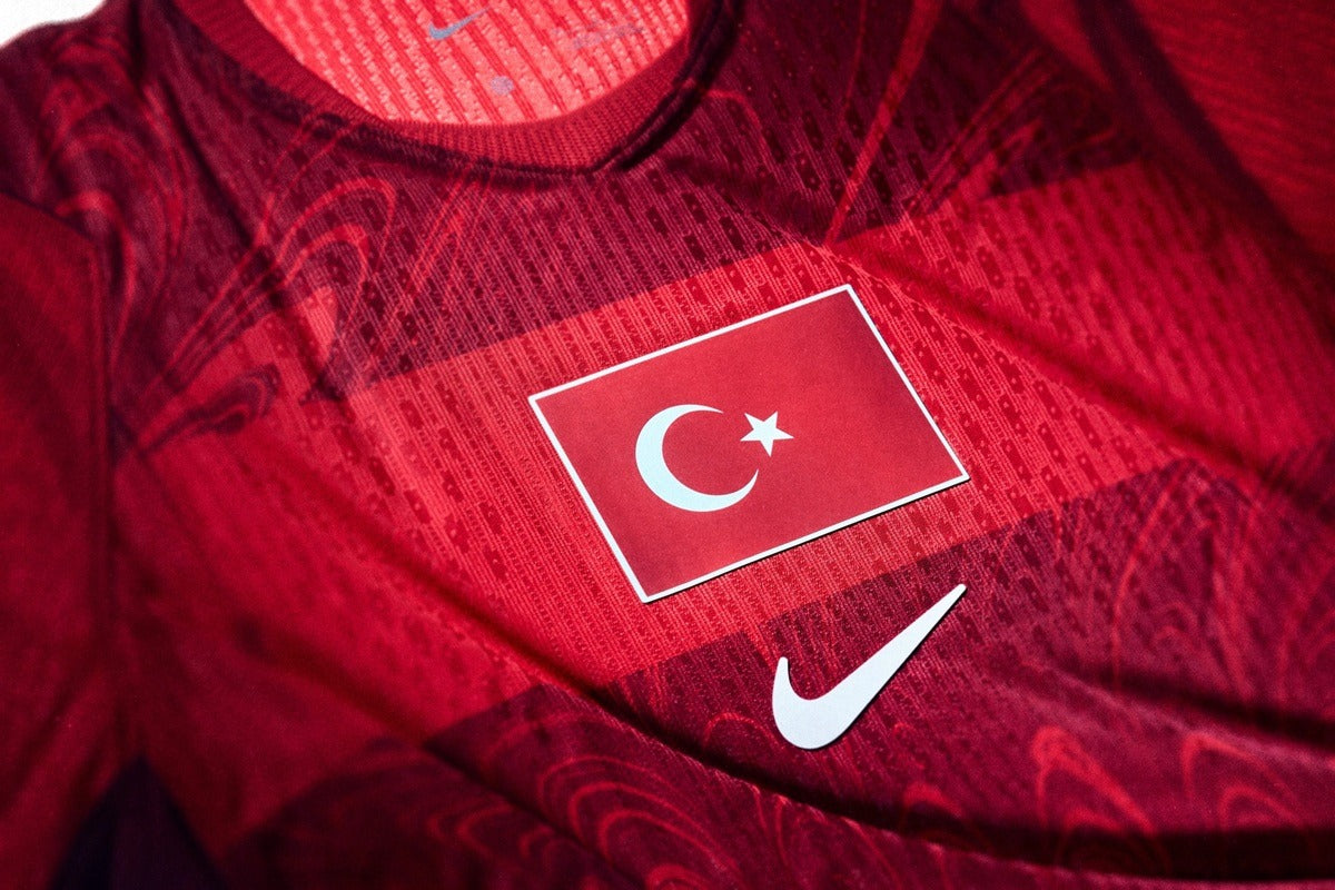 Camisa Turquia I 26/27 - TORCEDOR
