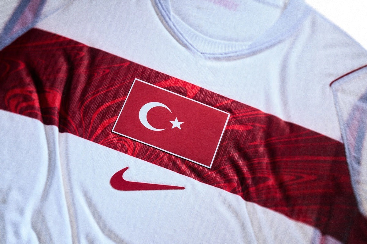 Camisa Turquia II 26/27 - TORCEDOR